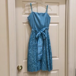 Size 10 Adrianna Papell Seafoam cocktail dress